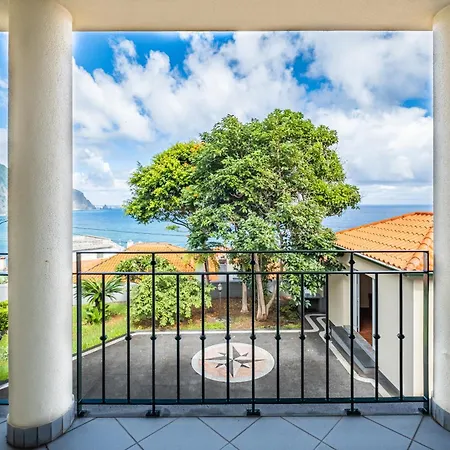 North Madeira Albergue Seixal (Madeira)