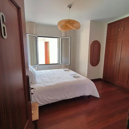 North Madeira Хостел *