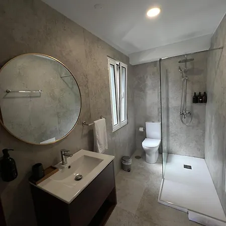 North Madeira Hostel *