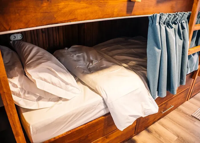 North Madeira 旅馆 *