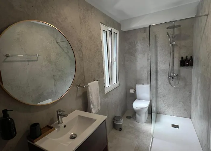 North Madeira 旅馆 *